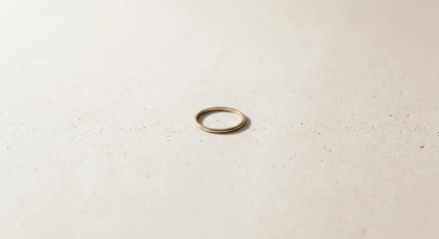 A unified gold ring symbolizing integrated vendor consolidation